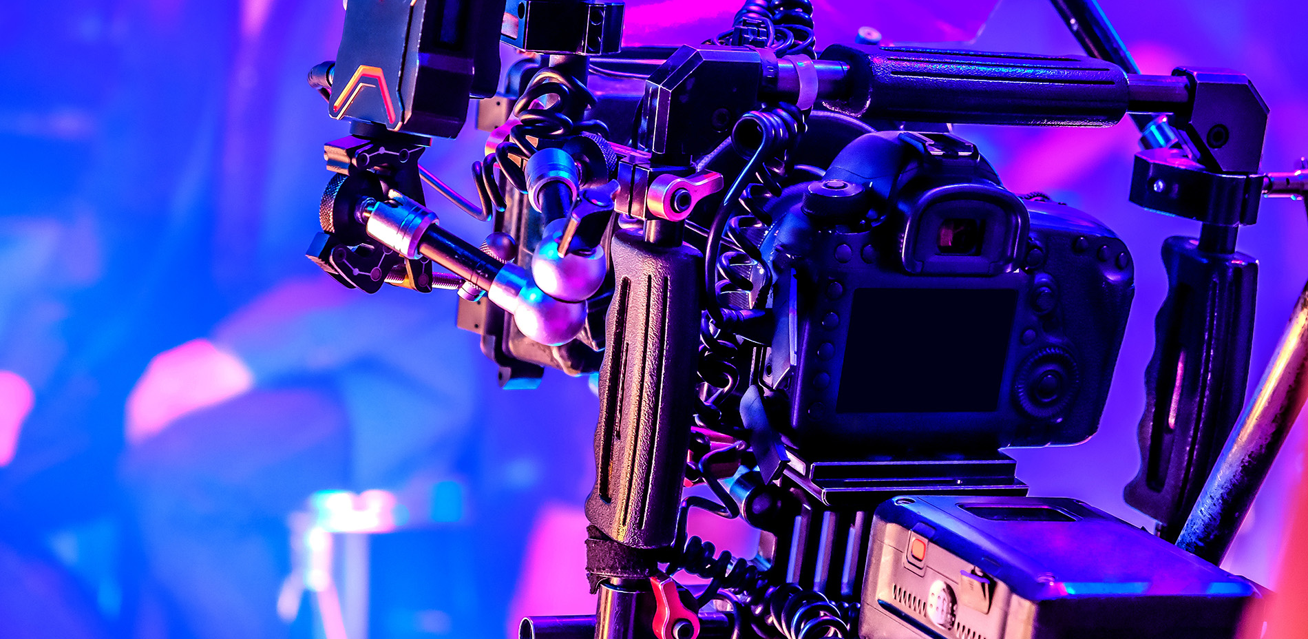 Jakie parametry są kluczowe przy nagraniach slow motion?