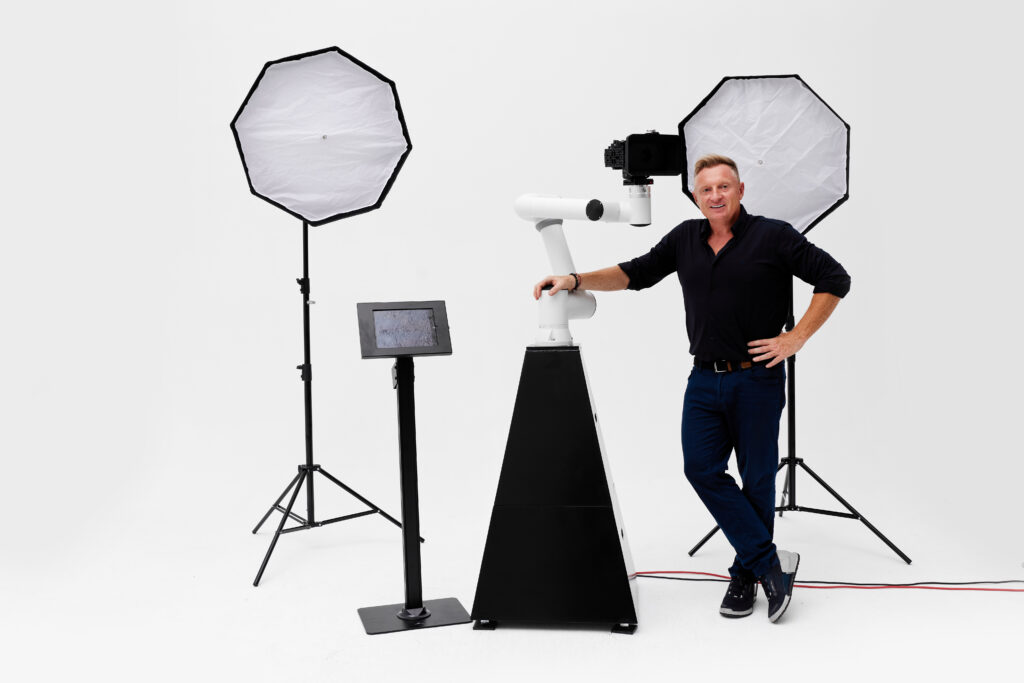 Przemek Boniecki - pierwszy producent Glambot w Polsce